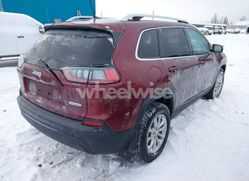 Photo 4 of 2019 Jeep Cherokee LATITUDE 4X4 (VIN 1C4PJMCB5KD410594)