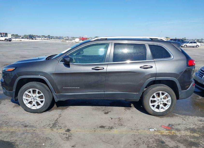 Photo 14 of 2014 Jeep Cherokee LATITUDE (VIN 1C4PJMCB6EW186289)