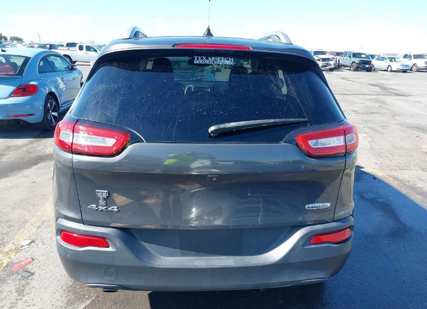 Photo 16 of 2014 Jeep Cherokee LATITUDE (VIN 1C4PJMCB6EW186289)