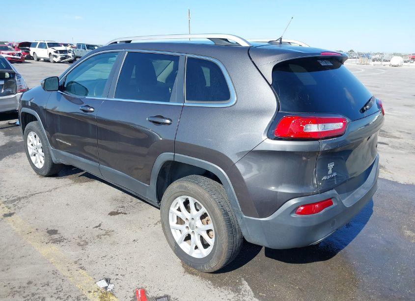 Photo 3 of 2014 Jeep Cherokee LATITUDE (VIN 1C4PJMCB6EW186289)