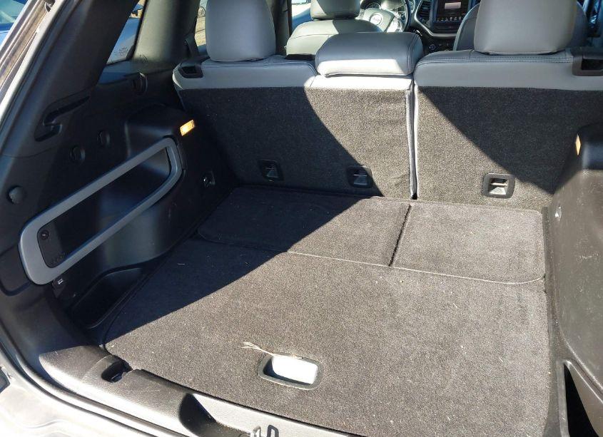 Photo 12 of 2014 Jeep Cherokee LATITUDE (VIN 1C4PJMCB6EW227844)