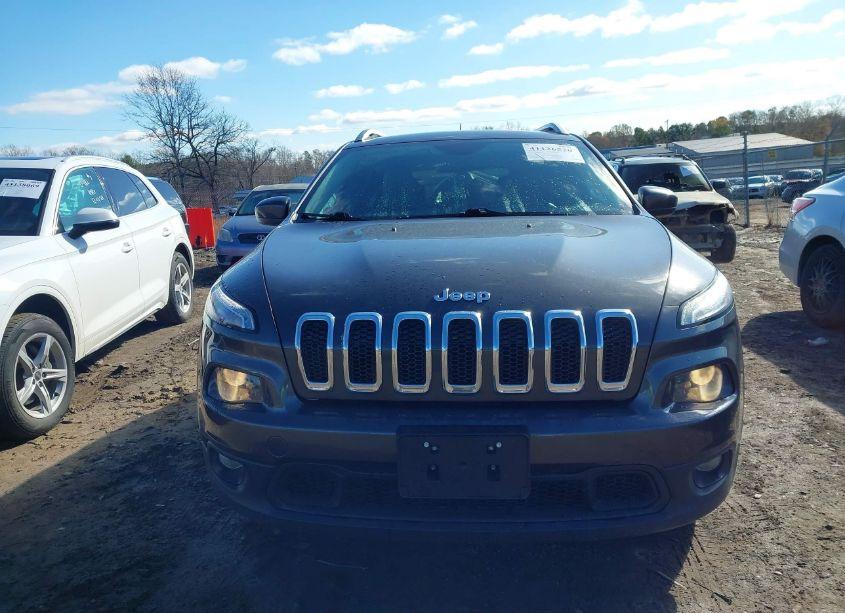 Photo 13 of 2014 Jeep Cherokee LATITUDE (VIN 1C4PJMCB6EW227844)