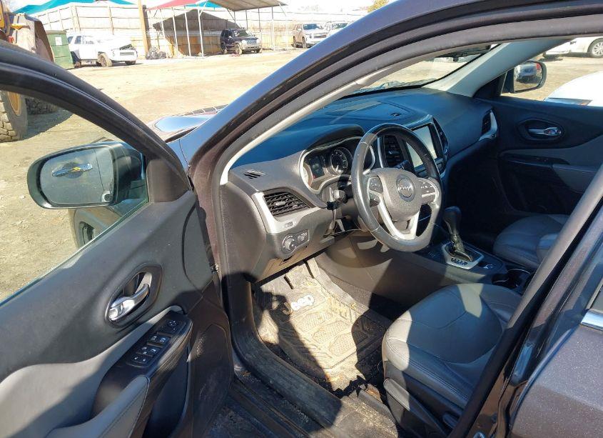 Photo 18 of 2014 Jeep Cherokee LATITUDE (VIN 1C4PJMCB6EW227844)