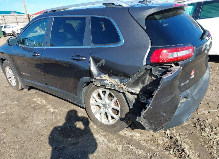 Photo 3 of 2014 Jeep Cherokee LATITUDE (VIN 1C4PJMCB6EW227844)