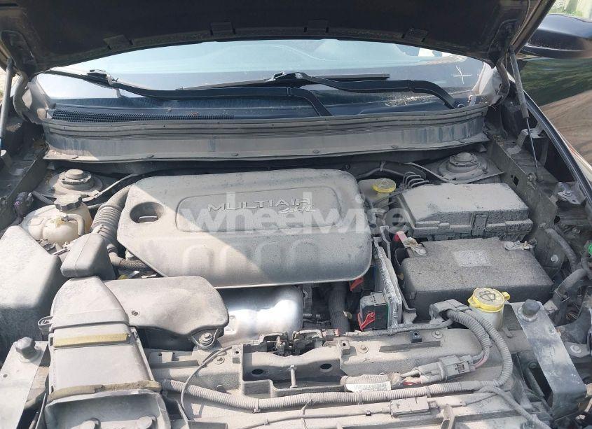 Photo 10 of 2014 Jeep Cherokee LATITUDE (VIN 1C4PJMCB6EW281936)