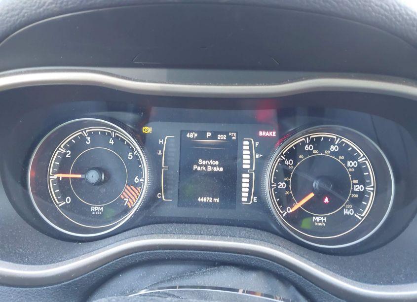 Photo 7 of 2015 Jeep Cherokee LATITUDE (VIN 1C4PJMCB6FW512805)