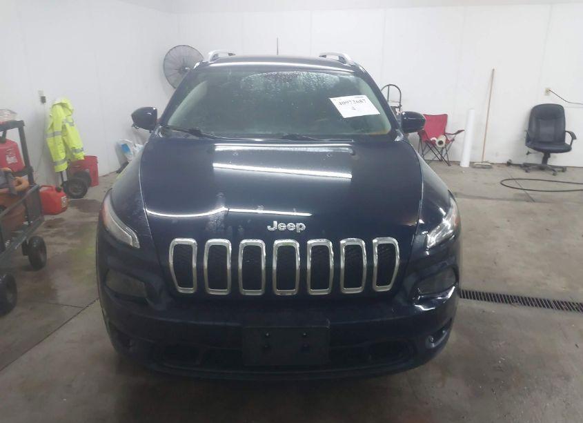 Photo 13 of 2015 Jeep Cherokee LATITUDE (VIN 1C4PJMCB6FW652577)