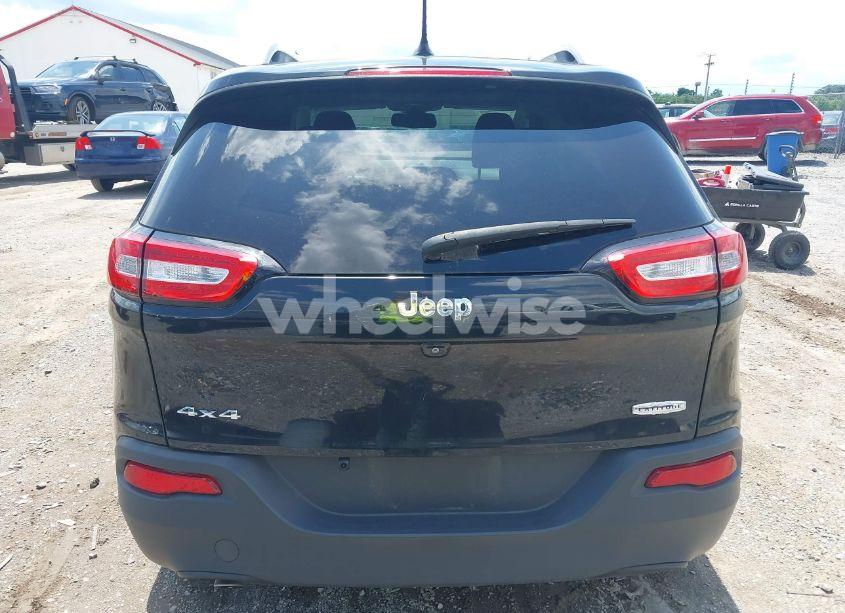 Photo 16 of 2015 Jeep Cherokee LATITUDE (VIN 1C4PJMCB6FW661635)