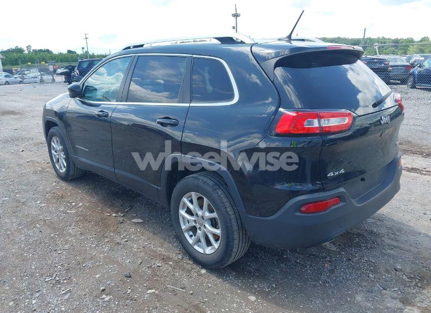 Photo 3 of 2015 Jeep Cherokee LATITUDE (VIN 1C4PJMCB6FW661635)