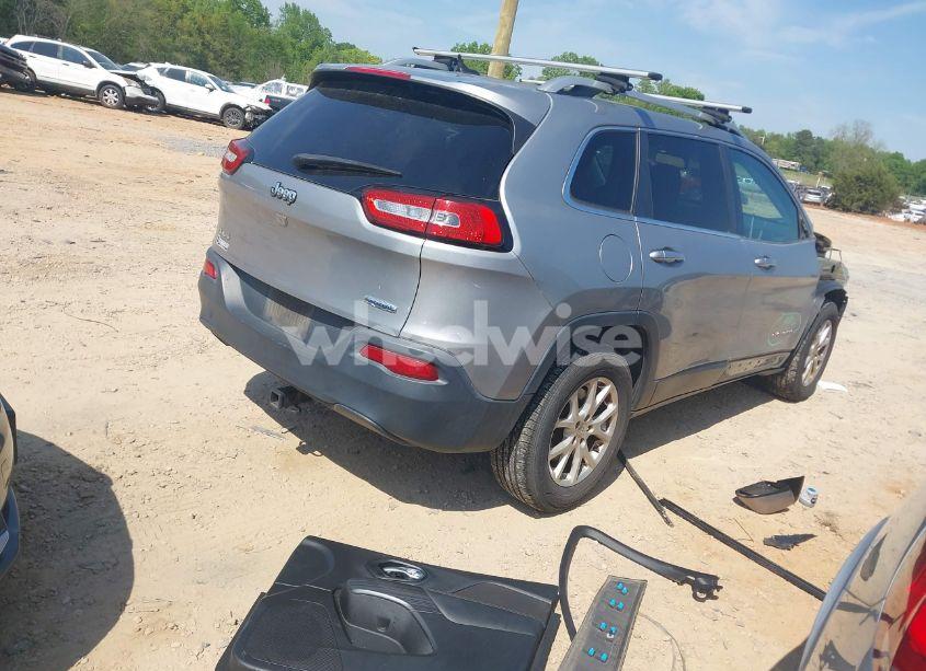 Photo 4 of 2015 Jeep Cherokee LATITUDE (VIN 1C4PJMCB6FW691816)