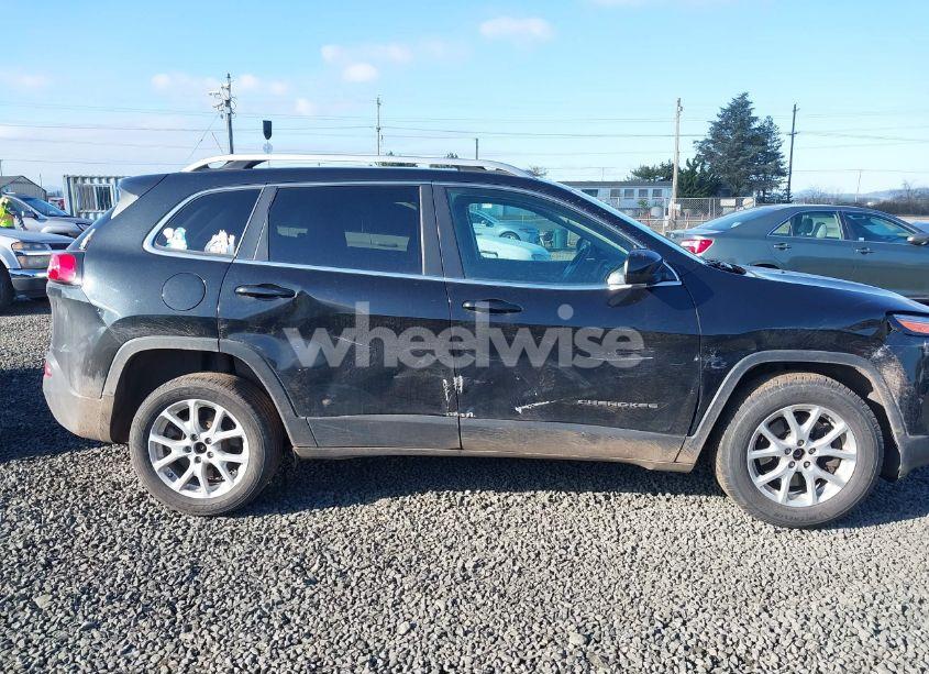 Photo 13 of 2015 Jeep Cherokee LATITUDE (VIN 1C4PJMCB6FW709229)
