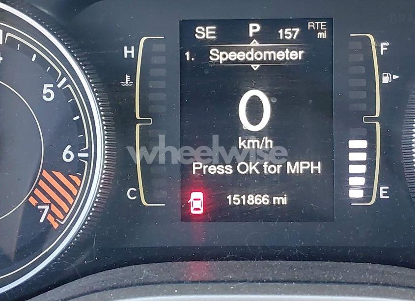 Photo 15 of 2015 Jeep Cherokee LATITUDE (VIN 1C4PJMCB6FW709229)