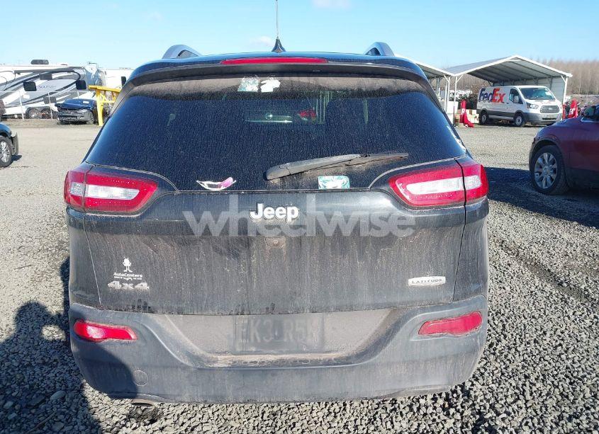 Photo 16 of 2015 Jeep Cherokee LATITUDE (VIN 1C4PJMCB6FW709229)