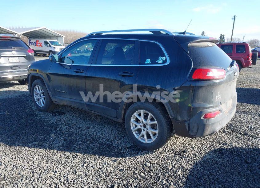 Photo 3 of 2015 Jeep Cherokee LATITUDE (VIN 1C4PJMCB6FW709229)