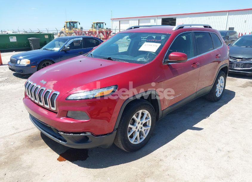 Photo 2 of 2015 Jeep Cherokee LATITUDE (VIN 1C4PJMCB6FW714883)