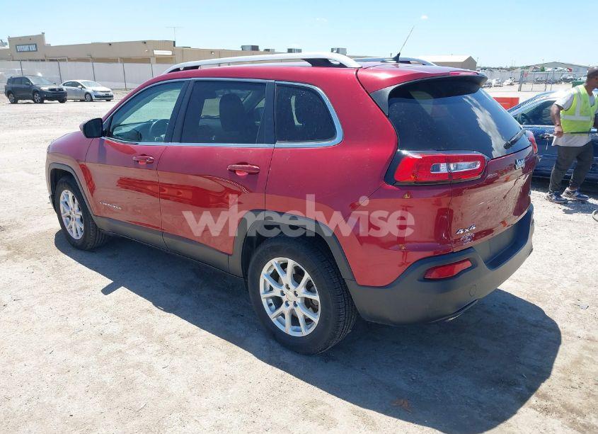 Photo 3 of 2015 Jeep Cherokee LATITUDE (VIN 1C4PJMCB6FW714883)