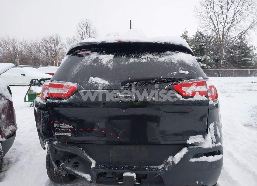 Photo 16 of 2015 Jeep Cherokee LATITUDE ALTITUDE (VIN 1C4PJMCB6FW776168)