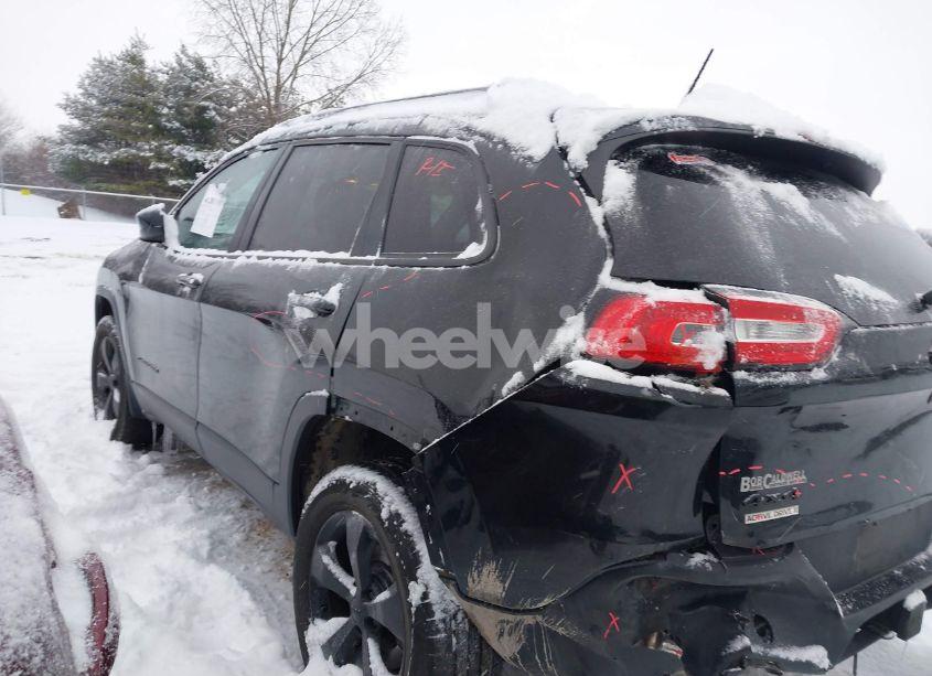 Photo 3 of 2015 Jeep Cherokee LATITUDE ALTITUDE (VIN 1C4PJMCB6FW776168)