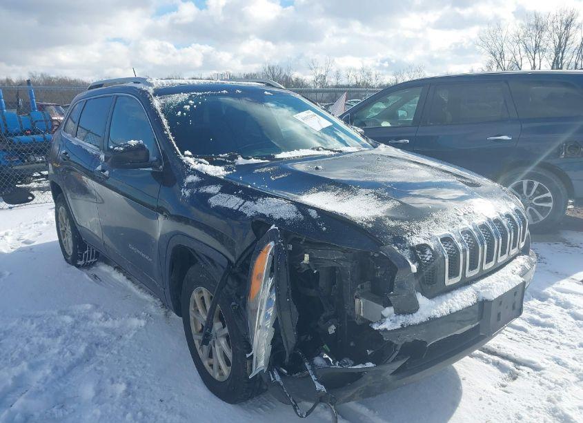 2015 Jeep Cherokee LATITUDE (VIN 1C4PJMCB6FW789423) main photo