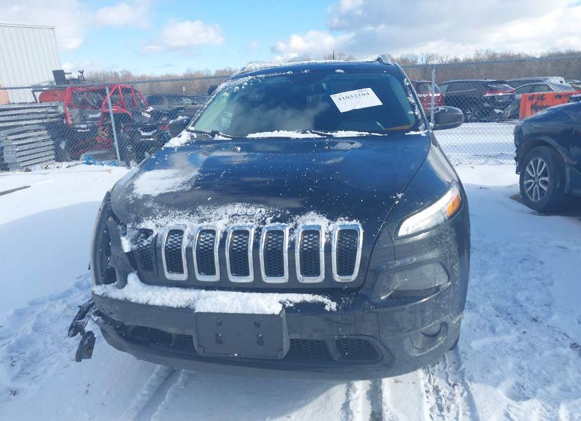 Photo 12 of 2015 Jeep Cherokee LATITUDE (VIN 1C4PJMCB6FW789423)