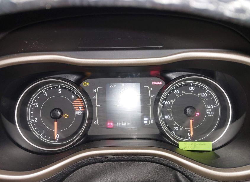 Photo 7 of 2016 Jeep Cherokee LATITUDE (VIN 1C4PJMCB6GW154915)