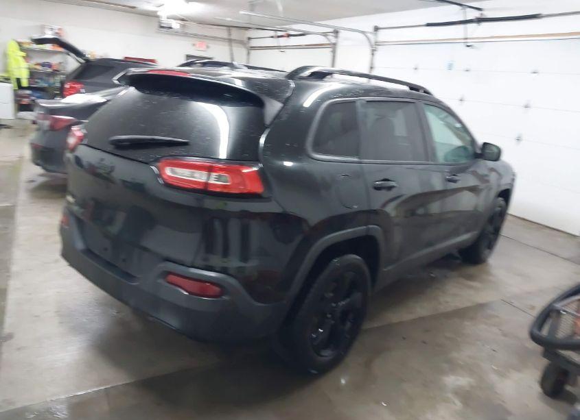Photo 4 of 2016 Jeep Cherokee ALTITUDE (VIN 1C4PJMCB6GW182052)