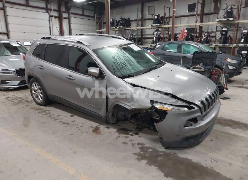 2016 Jeep Cherokee LATITUDE (VIN 1C4PJMCB6GW295404) main photo