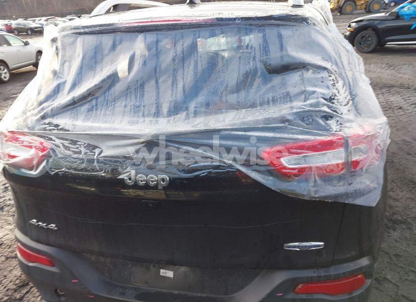 Photo 16 of 2016 Jeep Cherokee LATITUDE (VIN 1C4PJMCB6GW345413)