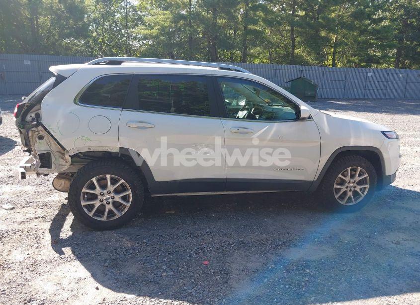 Photo 14 of 2017 Jeep Cherokee LATITUDE 4X4 (VIN 1C4PJMCB6HW506893)