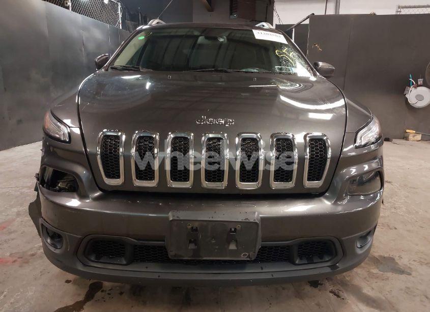 Photo 13 of 2017 Jeep Cherokee LATITUDE 4X4 (VIN 1C4PJMCB6HW512810)