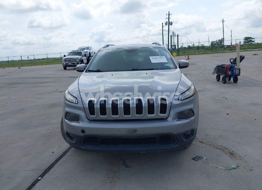 Photo 12 of 2017 Jeep Cherokee LATITUDE 4X4 (VIN 1C4PJMCB6HW524181)