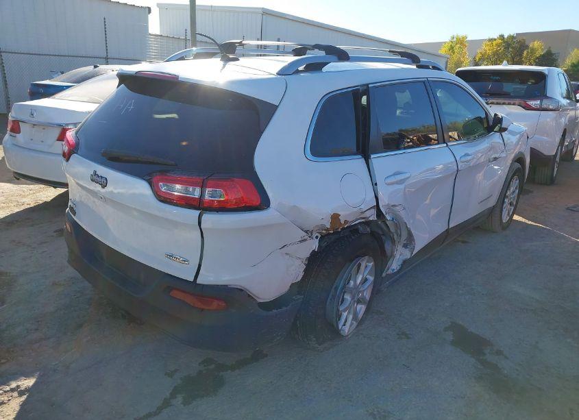 Photo 4 of 2014 Jeep Cherokee LATITUDE (VIN 1C4PJMCB7EW150580)