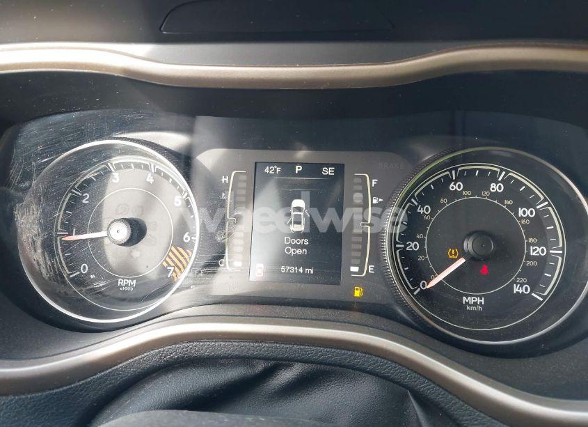 Photo 7 of 2014 Jeep Cherokee LATITUDE (VIN 1C4PJMCB7EW242823)