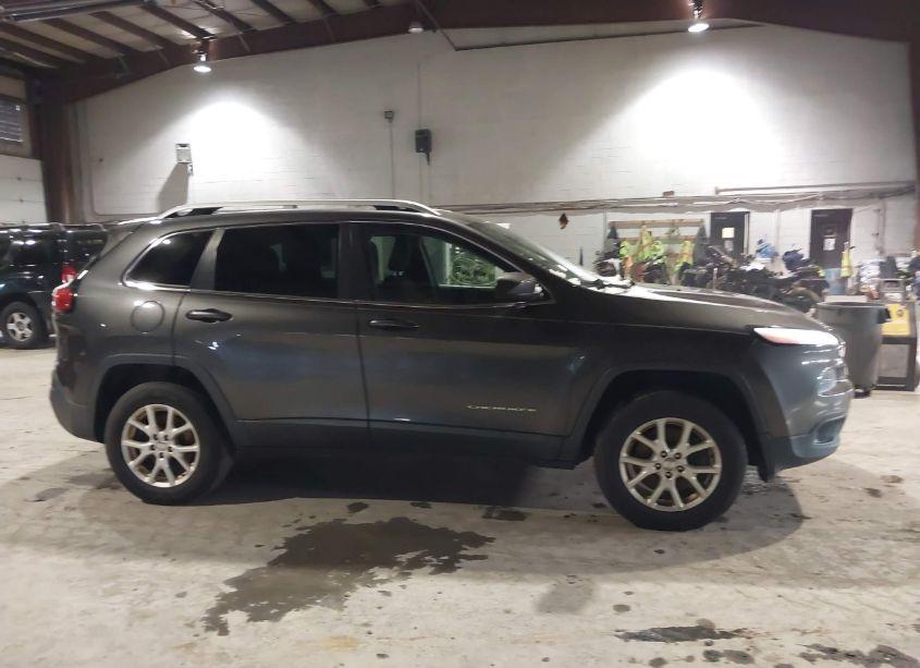 Photo 13 of 2014 Jeep Cherokee LATITUDE (VIN 1C4PJMCB7EW250887)