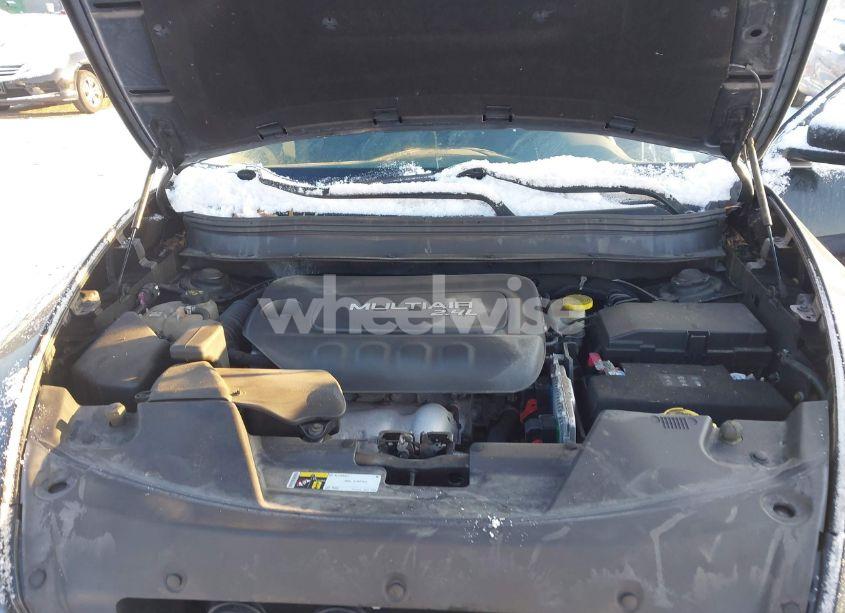 Photo 10 of 2014 Jeep Cherokee LATITUDE (VIN 1C4PJMCB7EW305242)