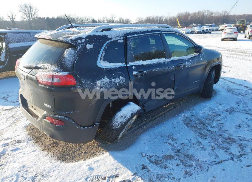 Photo 4 of 2014 Jeep Cherokee LATITUDE (VIN 1C4PJMCB7EW305242)