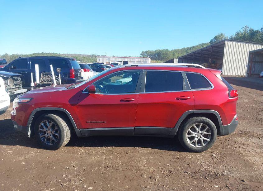 Photo 14 of 2015 Jeep Cherokee LATITUDE (VIN 1C4PJMCB7FW633357)