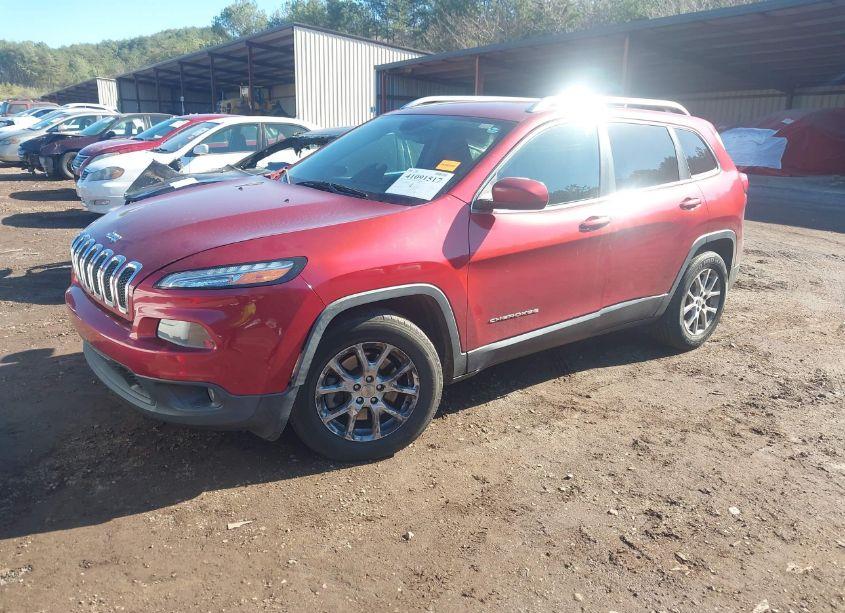 Photo 2 of 2015 Jeep Cherokee LATITUDE (VIN 1C4PJMCB7FW633357)