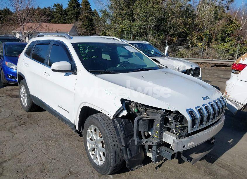 2015 Jeep Cherokee LATITUDE (VIN 1C4PJMCB7FW675348) main photo