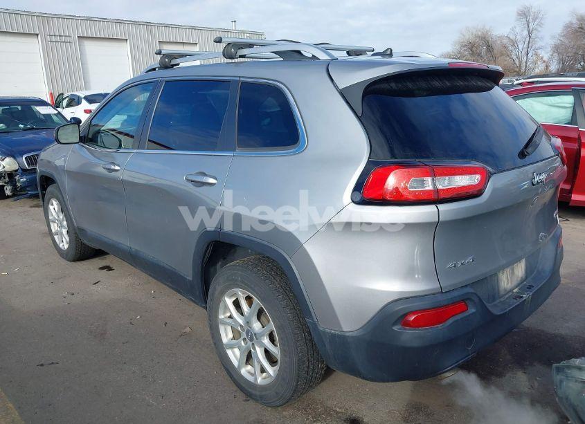 Photo 3 of 2015 Jeep Cherokee LATITUDE (VIN 1C4PJMCB7FW679464)