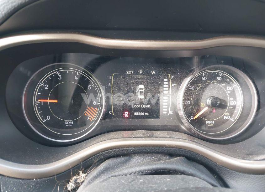 Photo 7 of 2015 Jeep Cherokee LATITUDE (VIN 1C4PJMCB7FW679464)