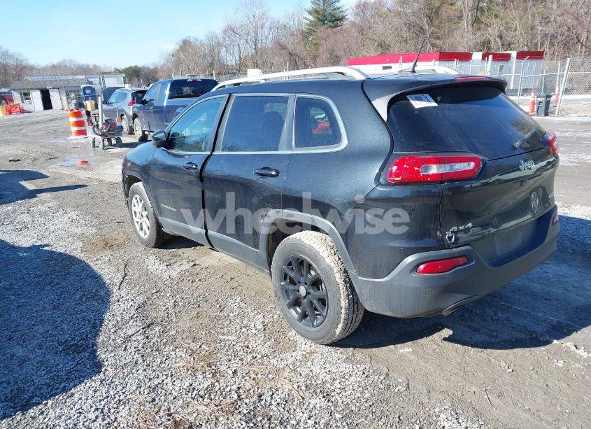 Photo 3 of 2015 Jeep Cherokee LATITUDE (VIN 1C4PJMCB7FW691856)