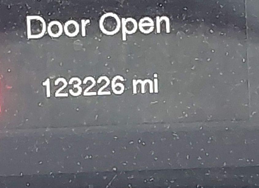 Photo 15 of 2016 Jeep Cherokee LATITUDE (VIN 1C4PJMCB7GW118148)