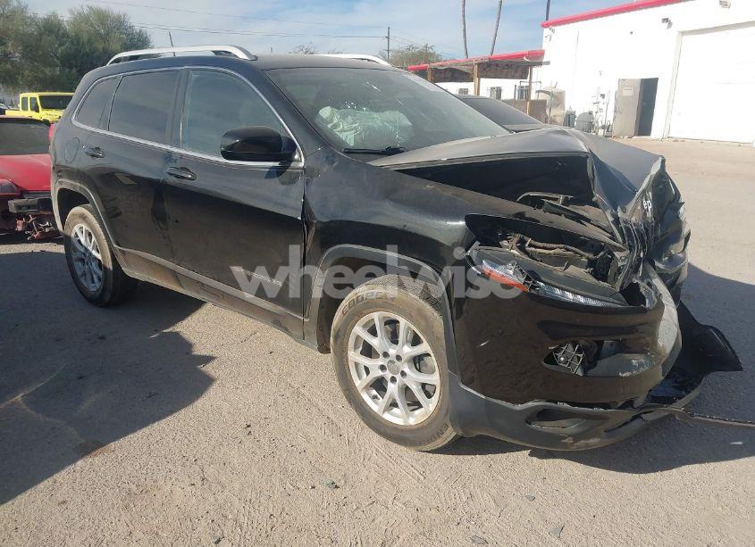 2016 Jeep Cherokee LATITUDE (VIN 1C4PJMCB7GW130851) main photo