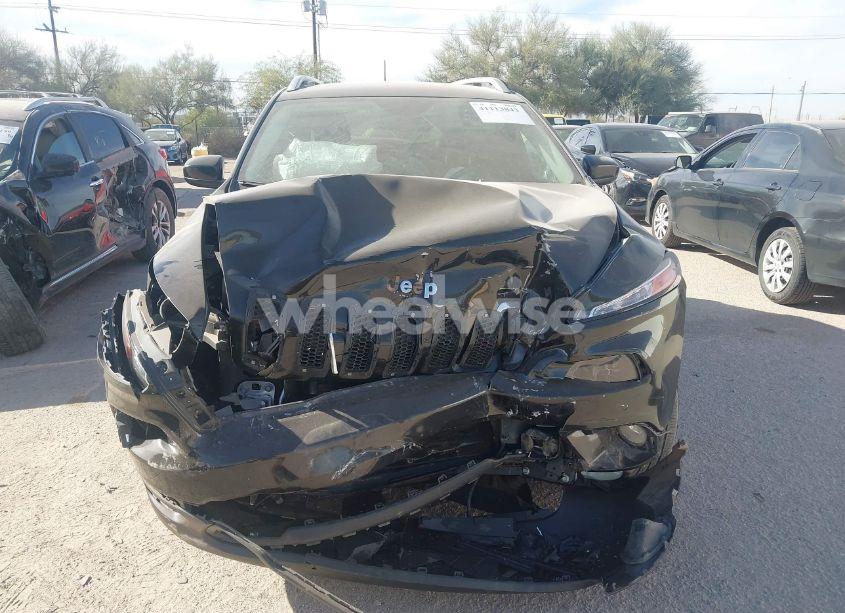 Photo 12 of 2016 Jeep Cherokee LATITUDE (VIN 1C4PJMCB7GW130851)