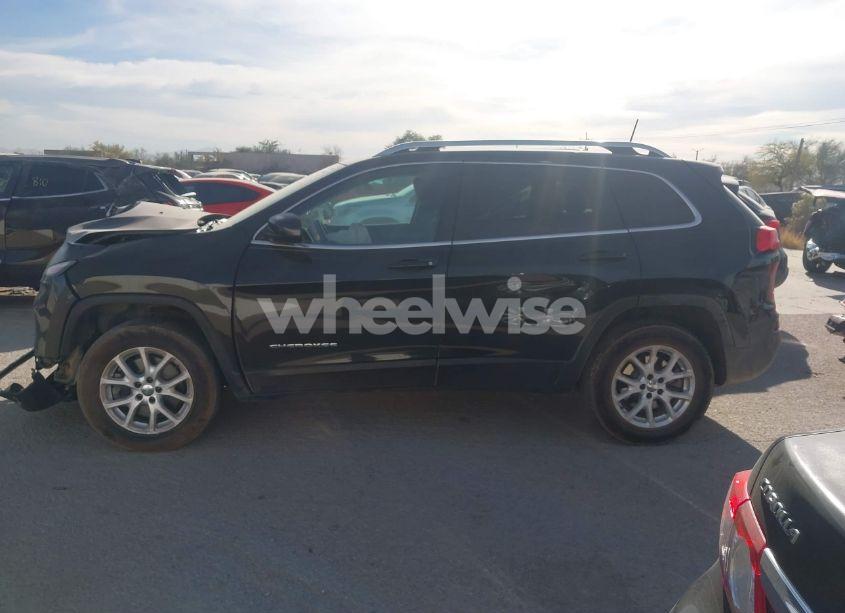 Photo 14 of 2016 Jeep Cherokee LATITUDE (VIN 1C4PJMCB7GW130851)
