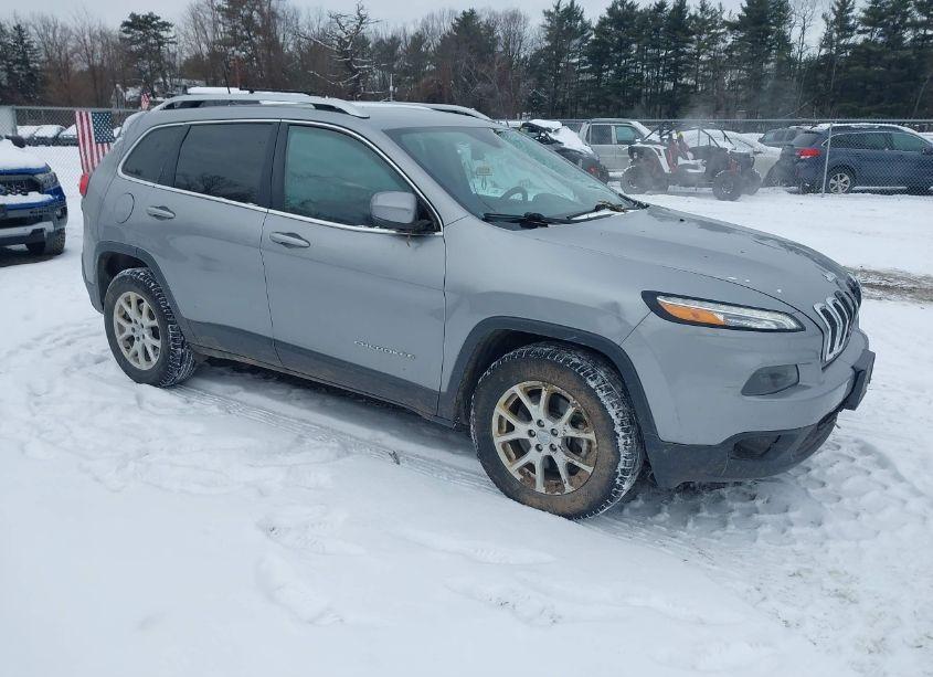 2016 Jeep Cherokee LATITUDE (VIN 1C4PJMCB7GW183016) main photo