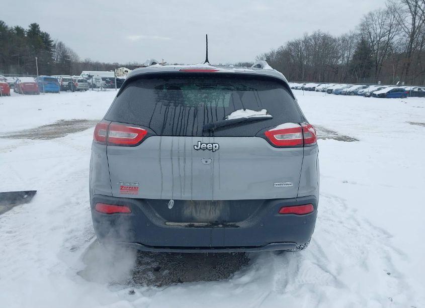 Photo 16 of 2016 Jeep Cherokee LATITUDE (VIN 1C4PJMCB7GW183016)