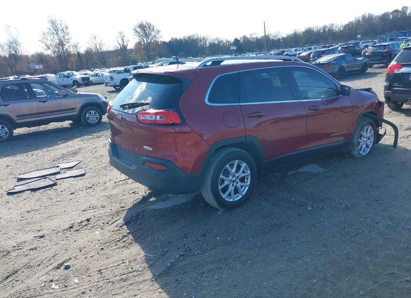 Photo 4 of 2016 Jeep Cherokee LATITUDE (VIN 1C4PJMCB7GW252853)