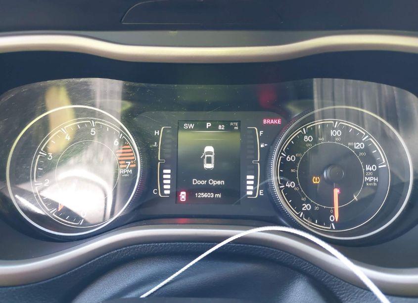 Photo 7 of 2016 Jeep Cherokee LATITUDE (VIN 1C4PJMCB7GW252853)